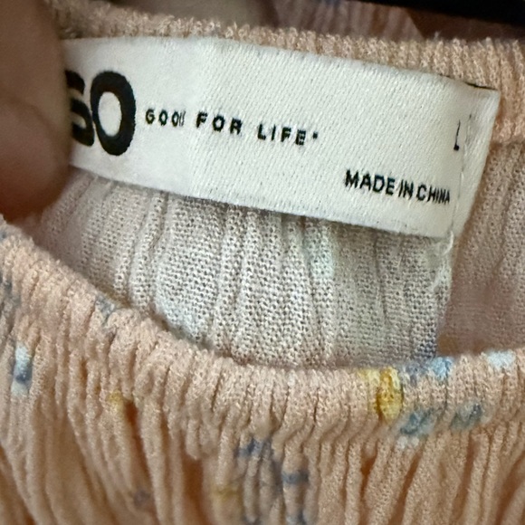 SO Peach Floral Women's Blouse - Picture 3 of 4